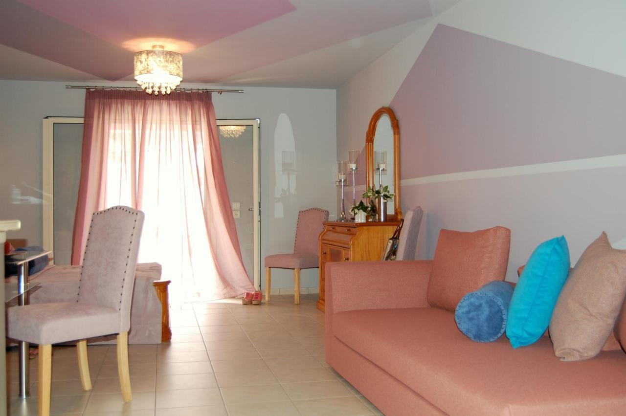 Alkyoni Apartments & Studios ポロス エクステリア 写真