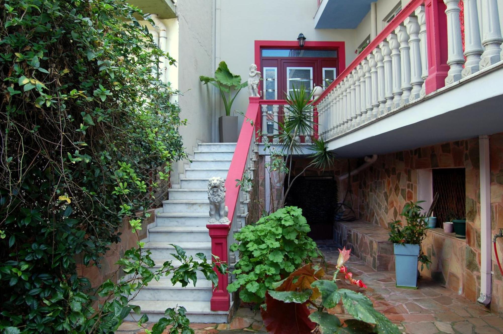 Alkyoni Apartments & Studios ポロス エクステリア 写真